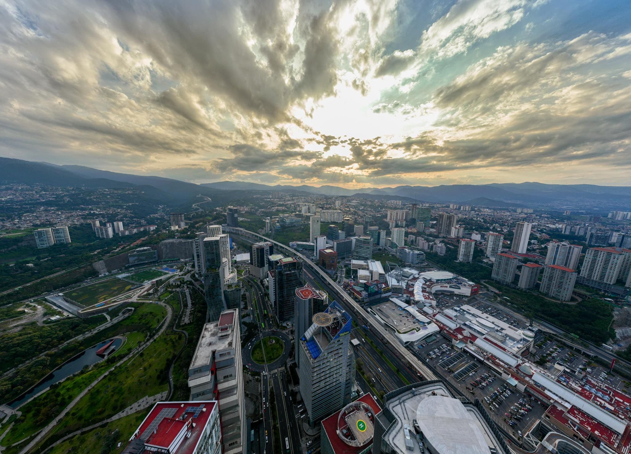 Santa Fe · atardecer — fotografía aérea con drone de CDMX, 2023